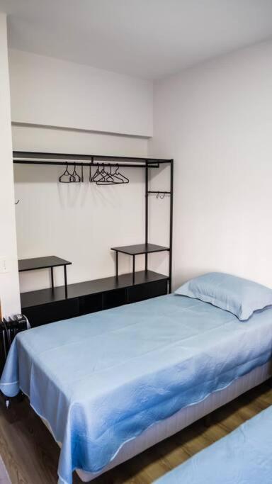 Apartment L 11 - Conforto Familia A Poucos Passos Do Capivari, Lareira , Wifi E 3 Quartos- By Hostyn Campos do Jordao