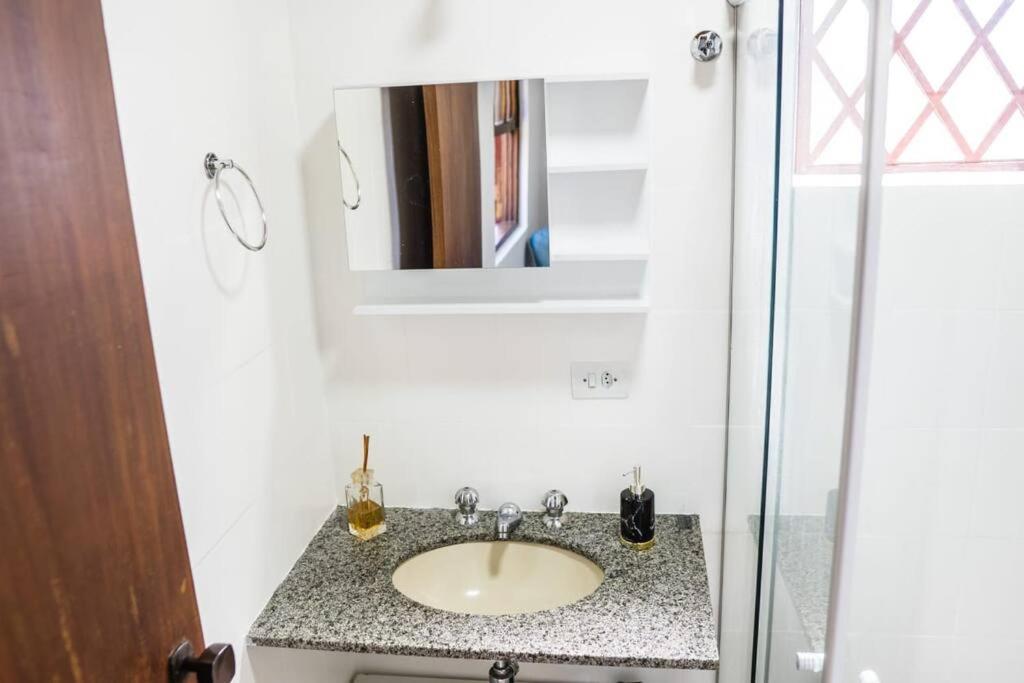 L 11 - Conforto Familia A Poucos Passos Do Capivari, Lareira , Wifi E 3 Quartos- By Hostyn Apartamento Campos do Jordão